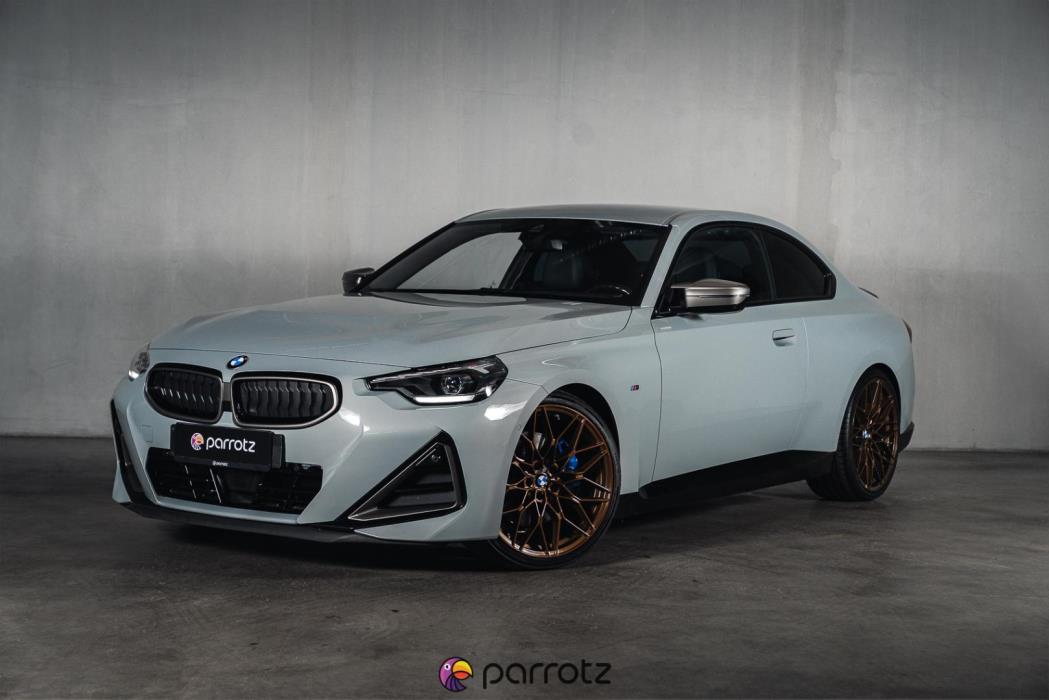 BMW M240i 2023