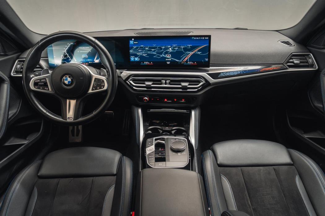 BMW M240i 2023