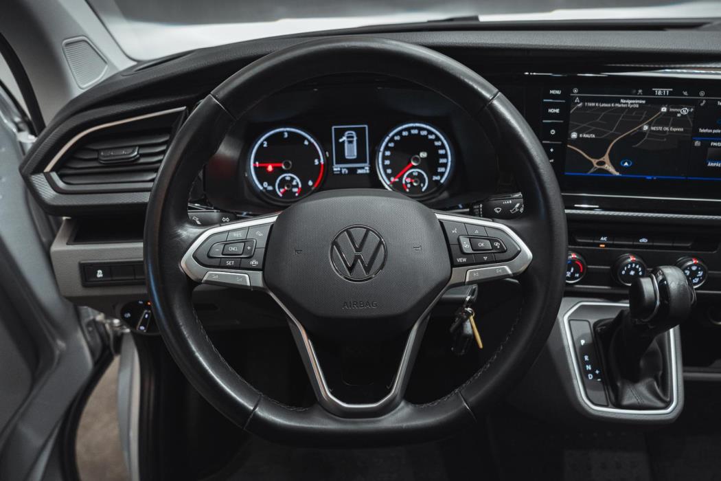 VOLKSWAGEN Transporter 2023