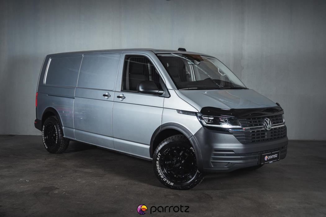 VOLKSWAGEN Transporter 2023