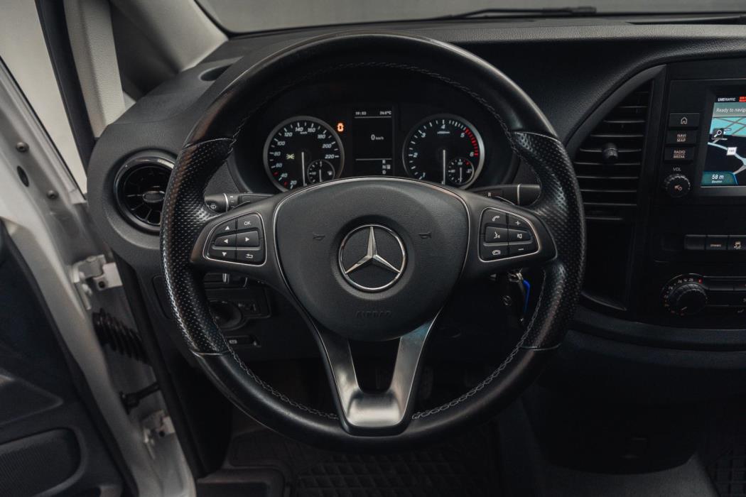 MERCEDES-BENZ Vito 2022