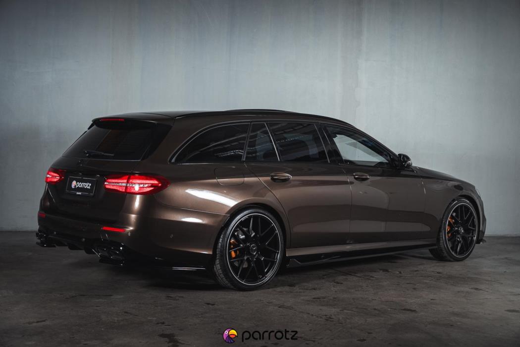 MERCEDES-BENZ E 2018