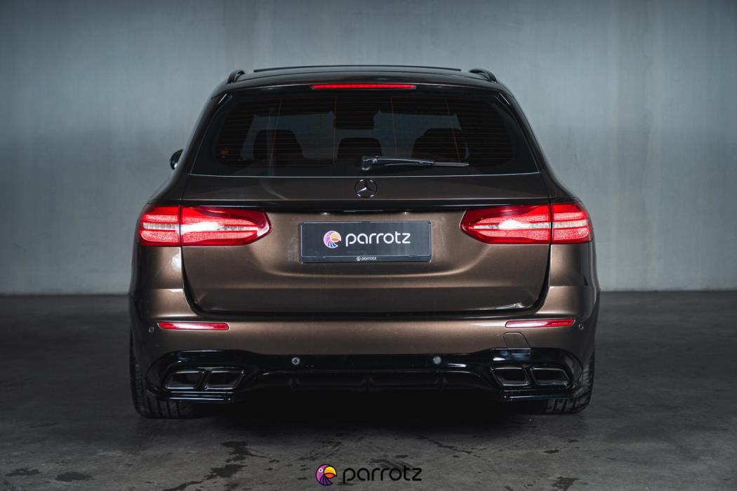 MERCEDES-BENZ E 2018