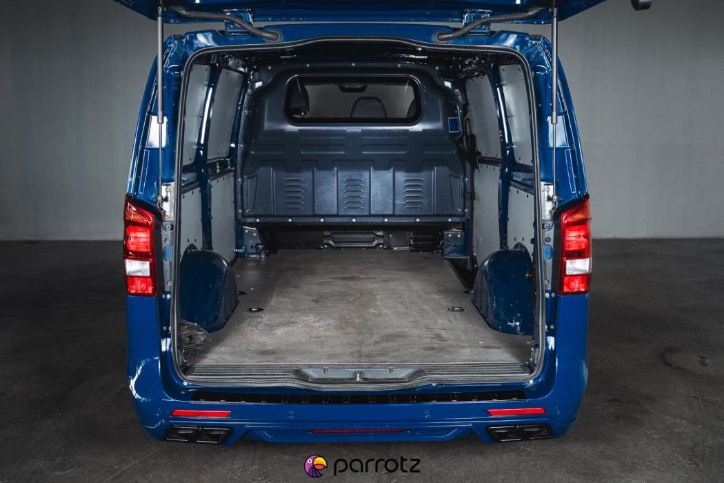 MERCEDES-BENZ Vito 2023