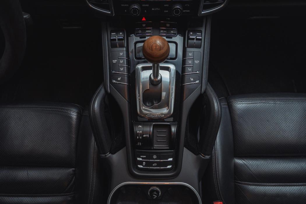 PORSCHE Cayenne 2010