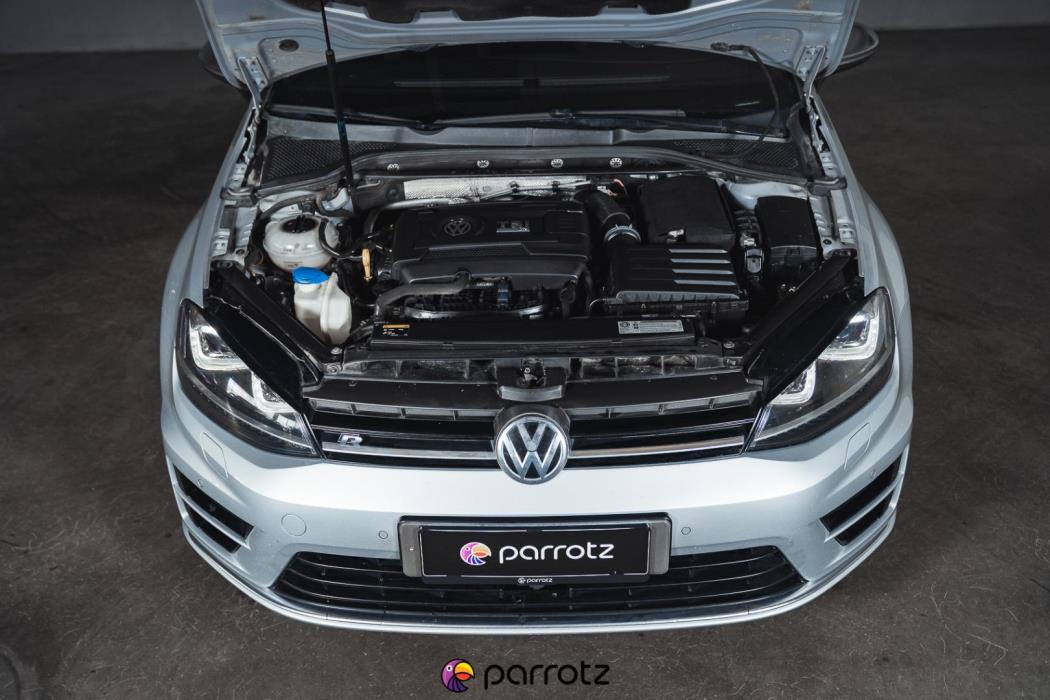 VOLKSWAGEN Golf 2015