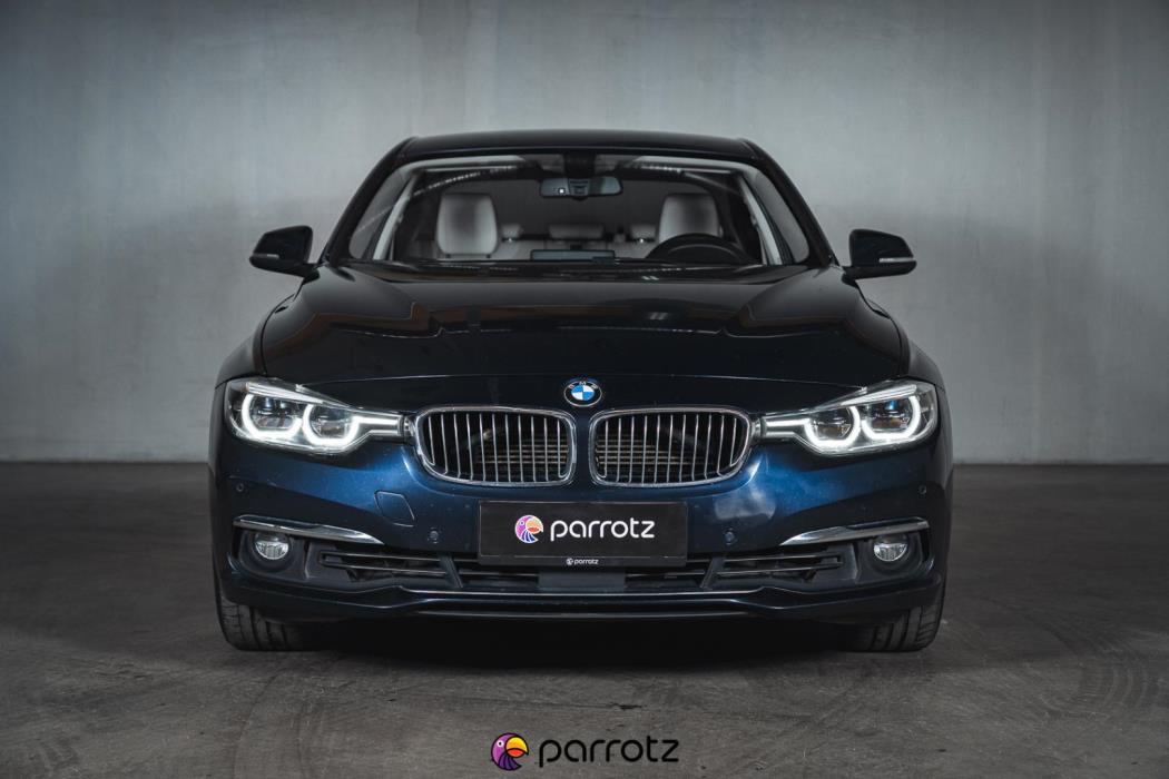 BMW 330 2017