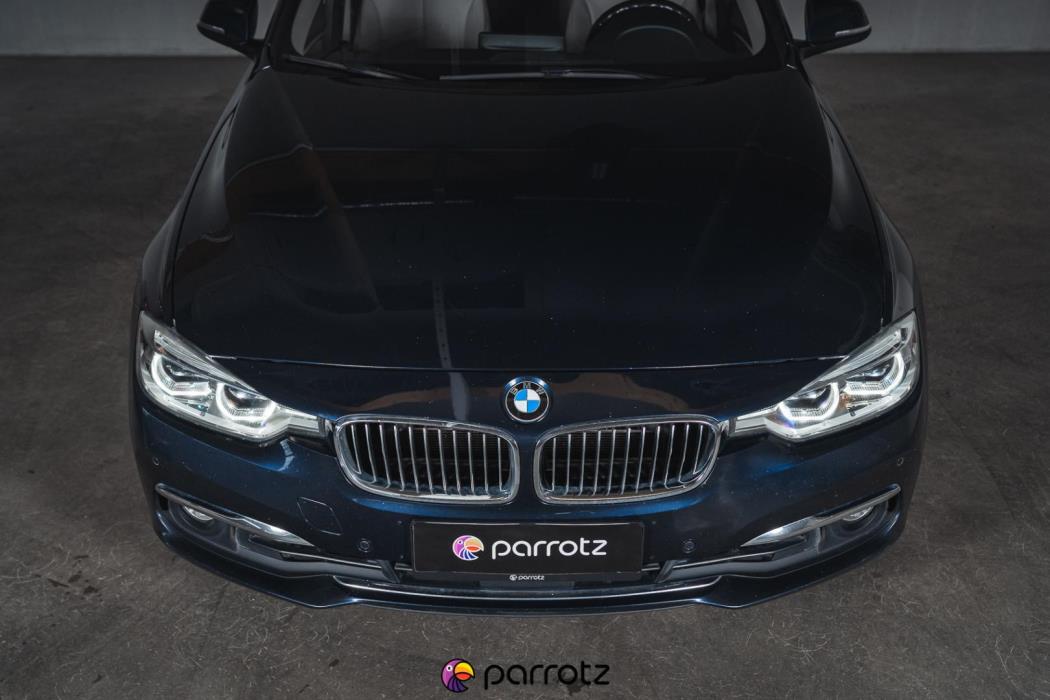 BMW 330 2017