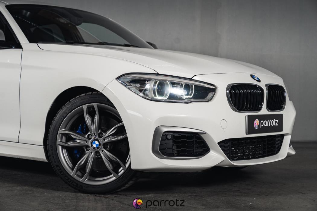 BMW M135i 2015