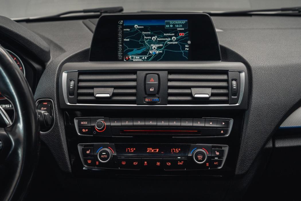BMW M135i 2015