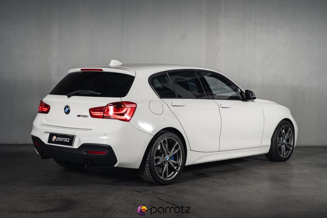 BMW M135i 2015
