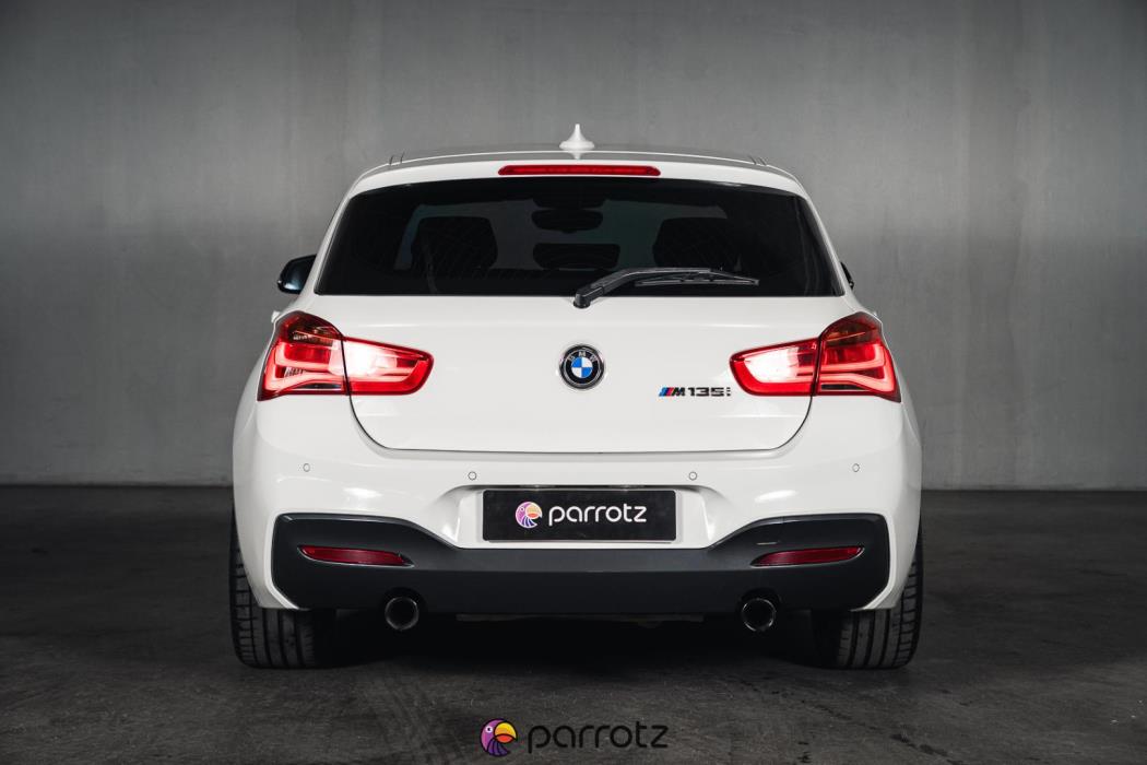 BMW M135i 2015