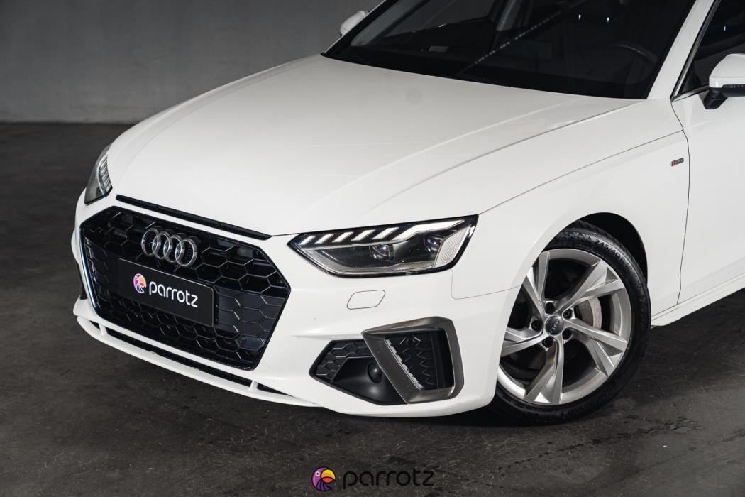 AUDI A4 2020
