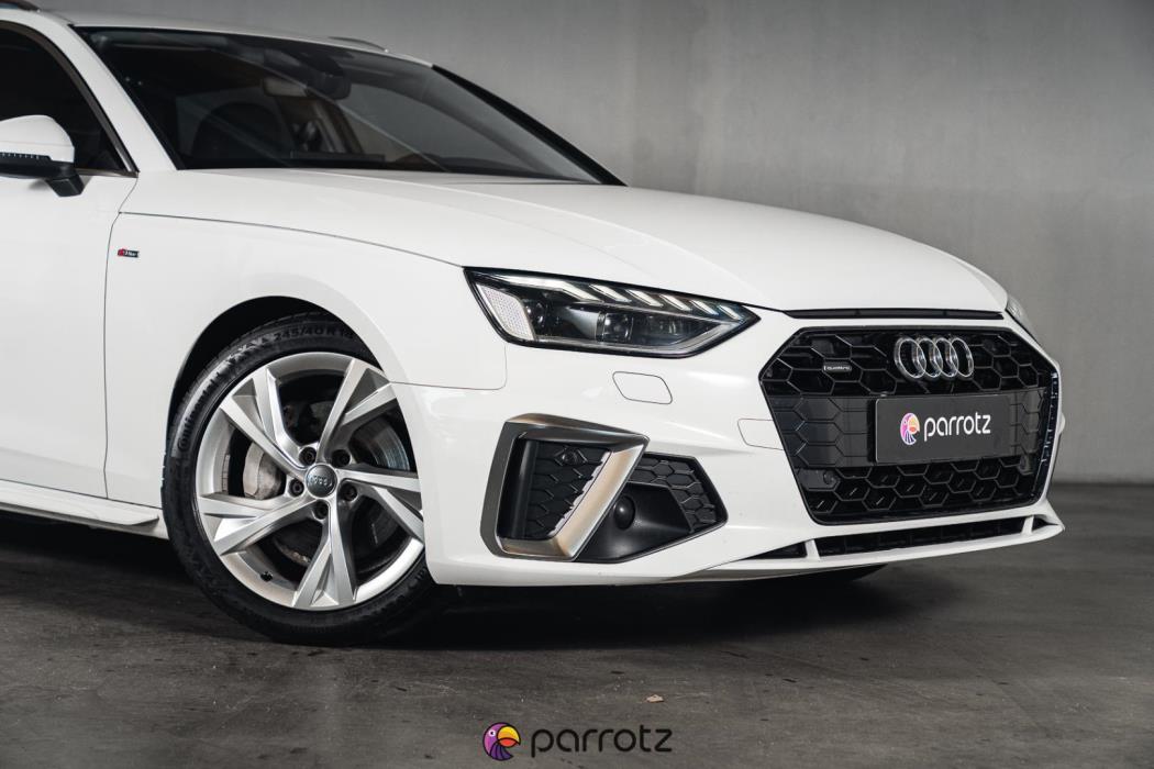 AUDI A4 2020