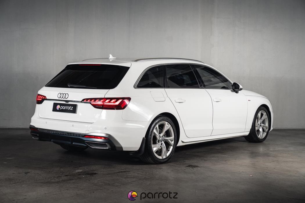 AUDI A4 2020
