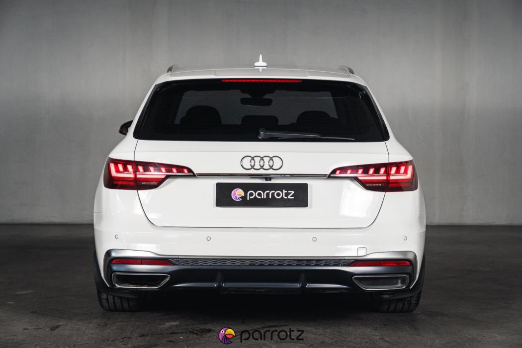 AUDI A4 2020