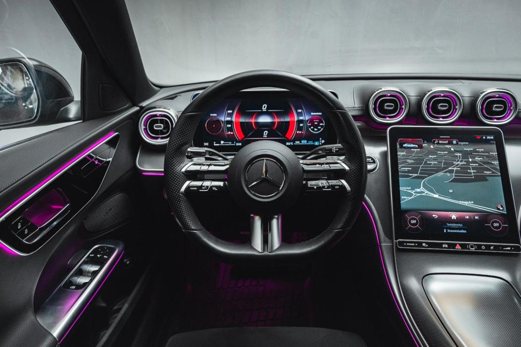 MERCEDES-BENZ C 2022