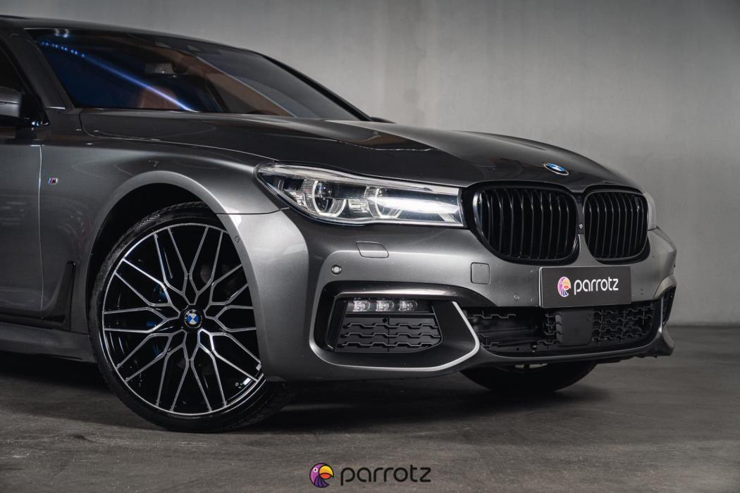 BMW 730 2016