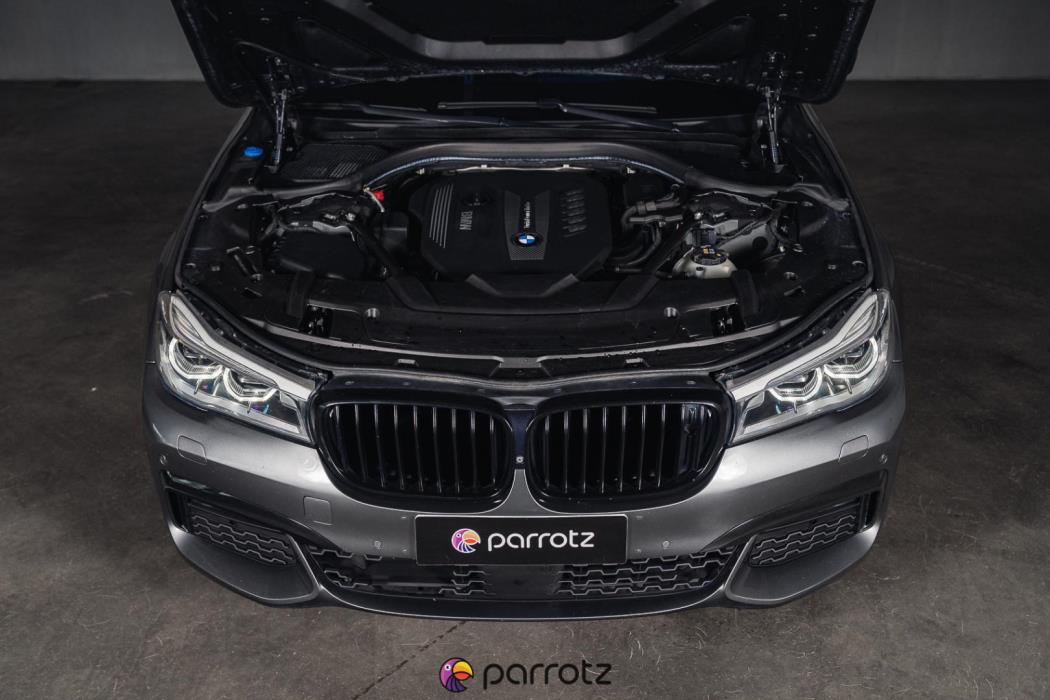 BMW 730 2016
