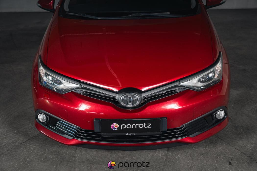 TOYOTA Auris 2017