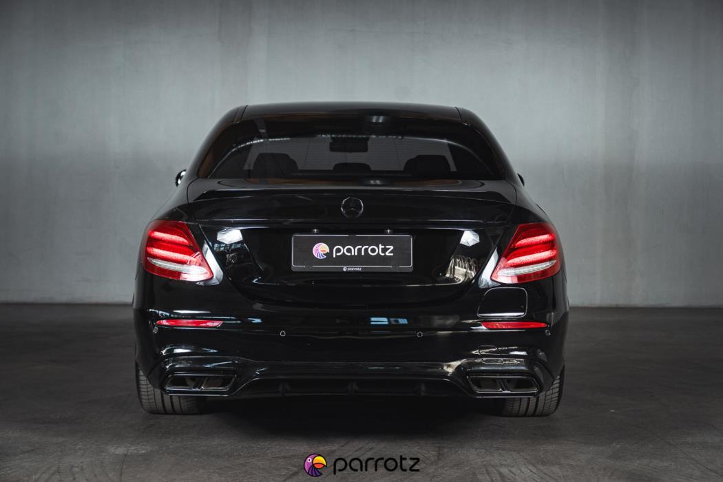 MERCEDES-BENZ E 2018