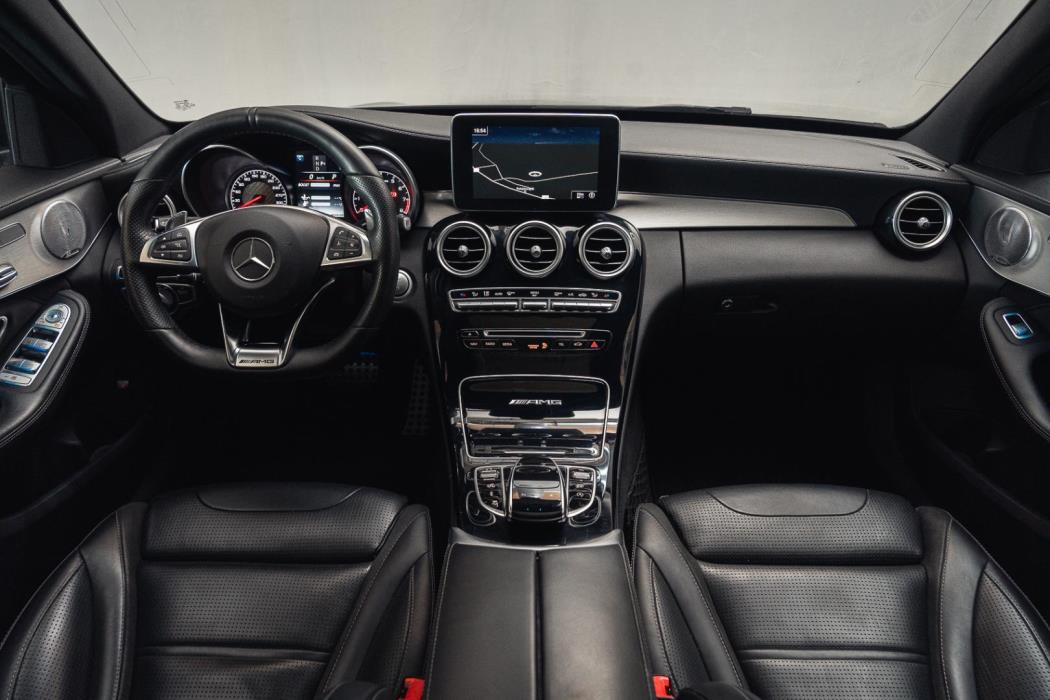 MERCEDES-BENZ C 63 AMG 2016