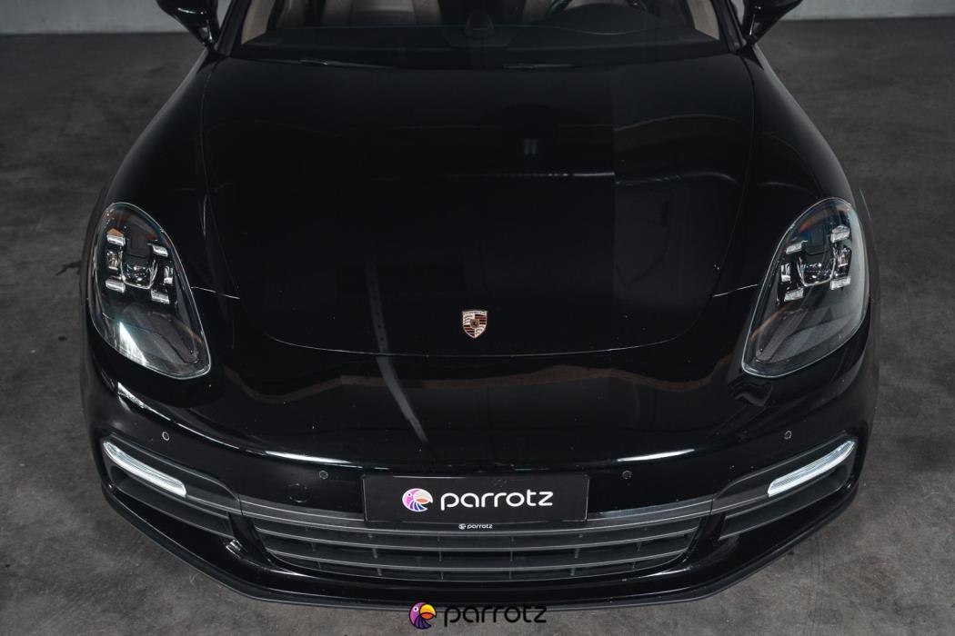 PORSCHE Panamera 2018