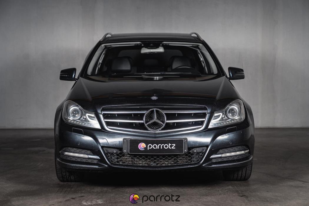 MERCEDES-BENZ C 2011