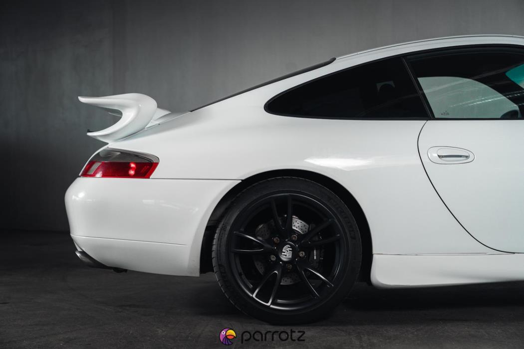 PORSCHE 911 1999