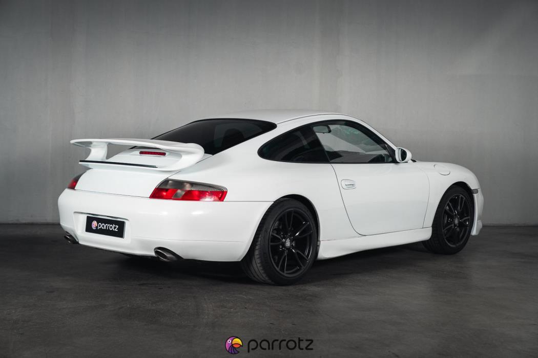 PORSCHE 911 1999