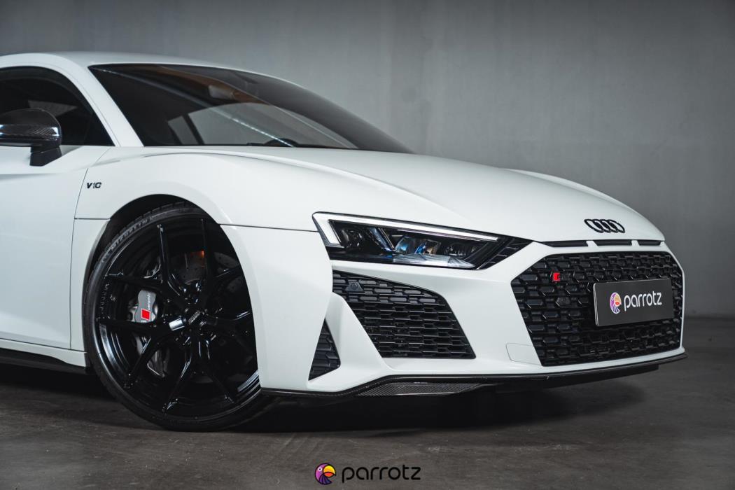 AUDI R8 2019