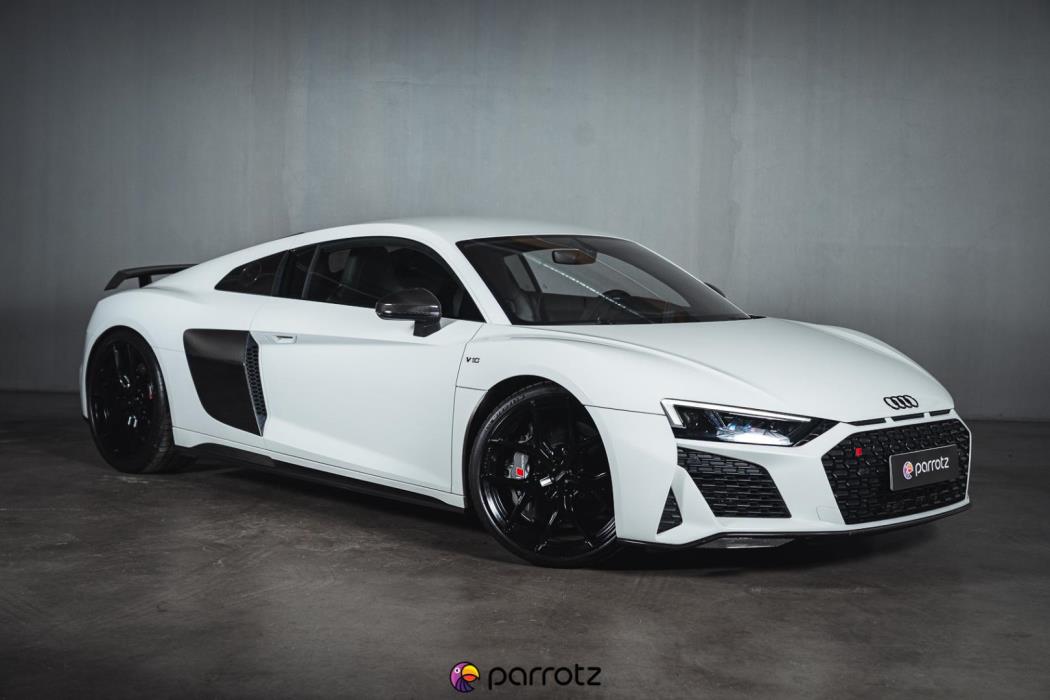AUDI R8 2019