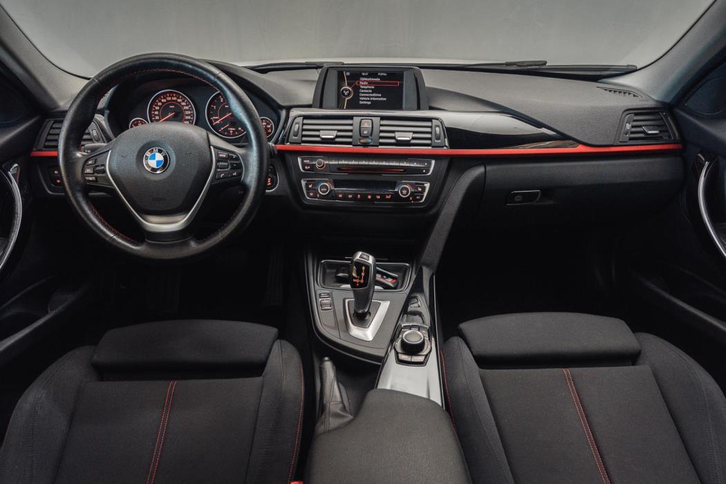 BMW 320 2013