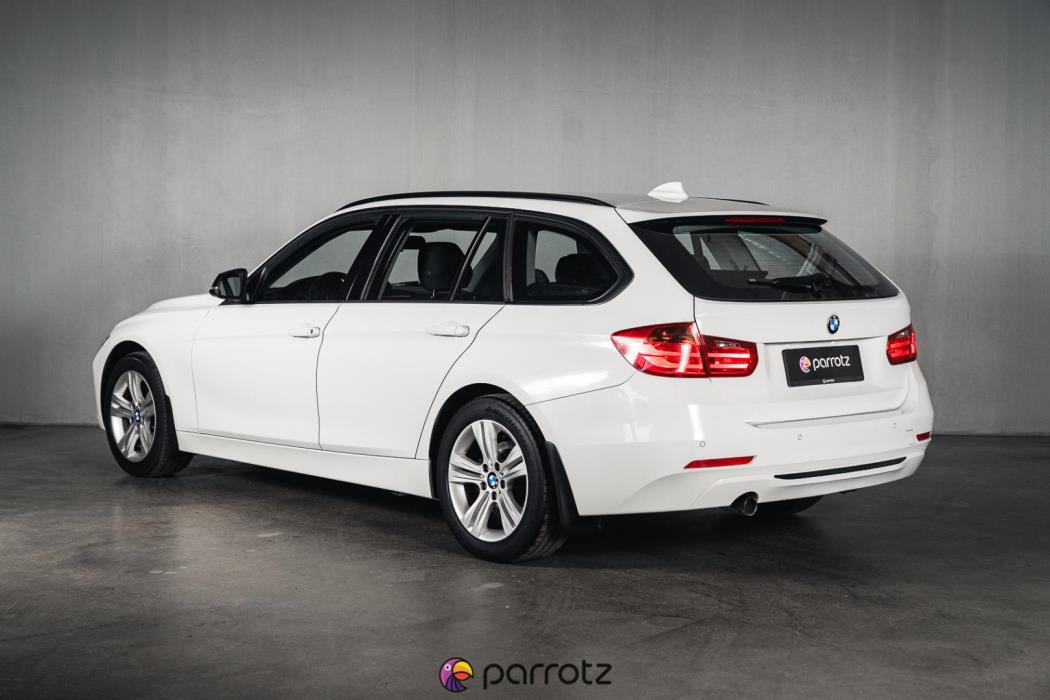 BMW 320 2013