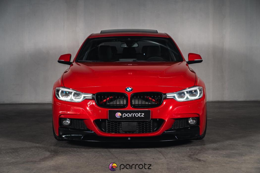 BMW 330 2016