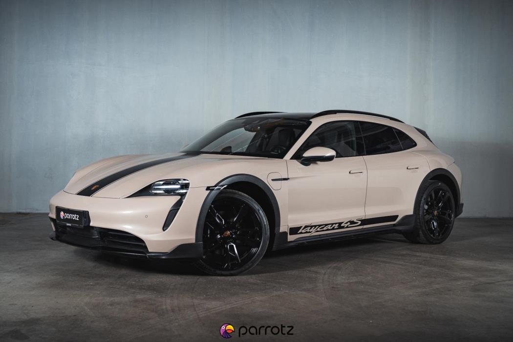 PORSCHE Taycan 2021