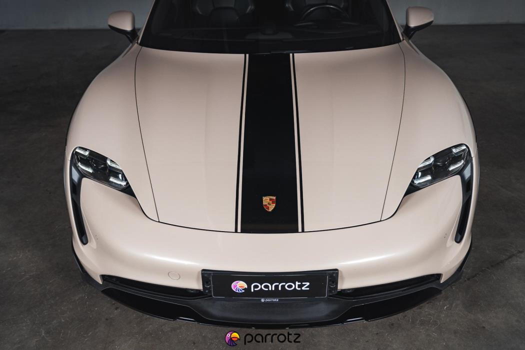 PORSCHE Taycan 2021