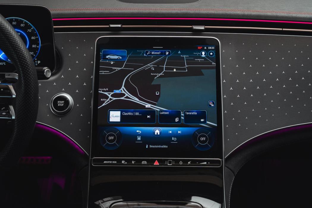 MERCEDES-BENZ EQE 2023