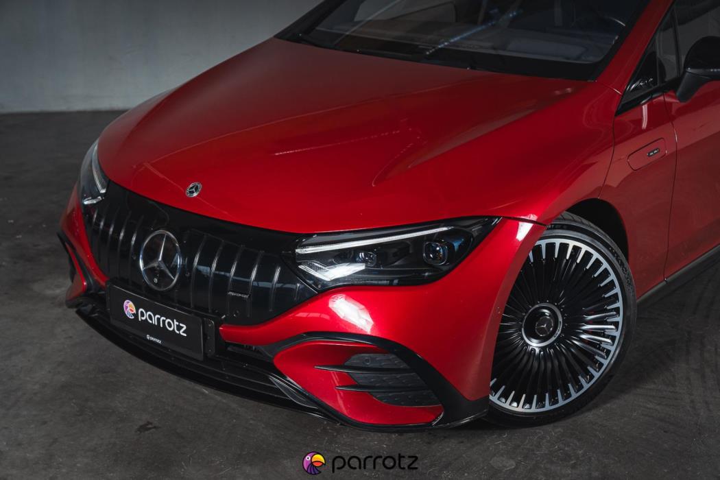 MERCEDES-BENZ EQE 2023