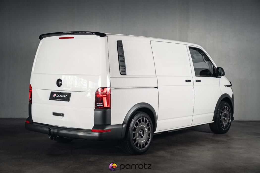 VOLKSWAGEN Transporter 2020