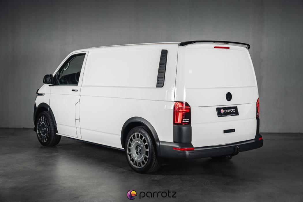 VOLKSWAGEN Transporter 2020