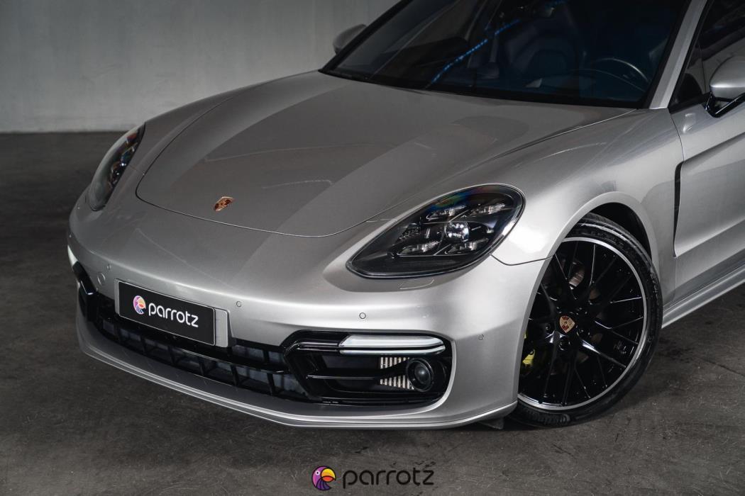 PORSCHE Panamera 2020
