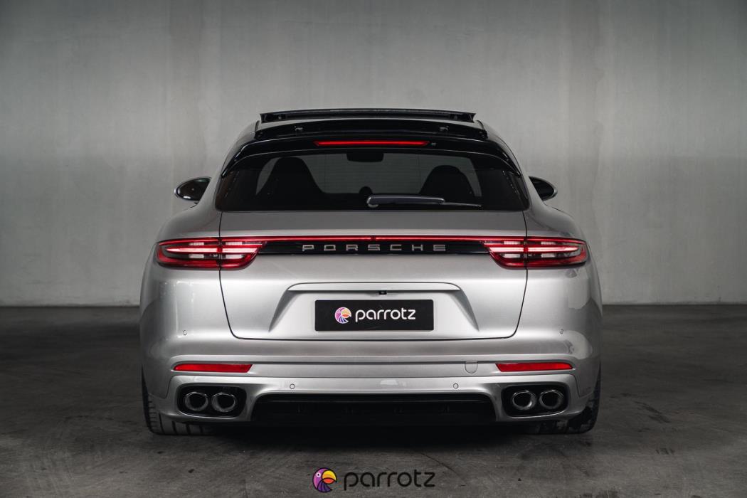 PORSCHE Panamera 2020