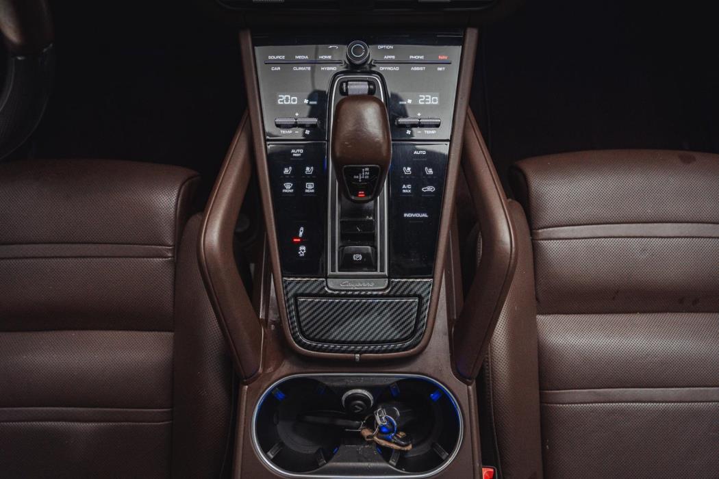 PORSCHE Cayenne 2020