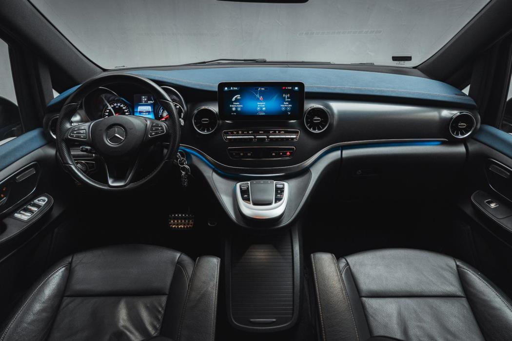 MERCEDES-BENZ EQV 2020