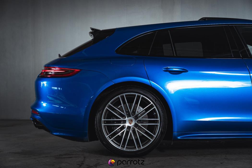 PORSCHE Panamera 2018