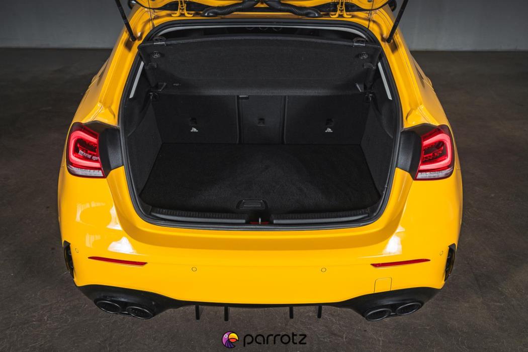 MERCEDES-BENZ A 2020