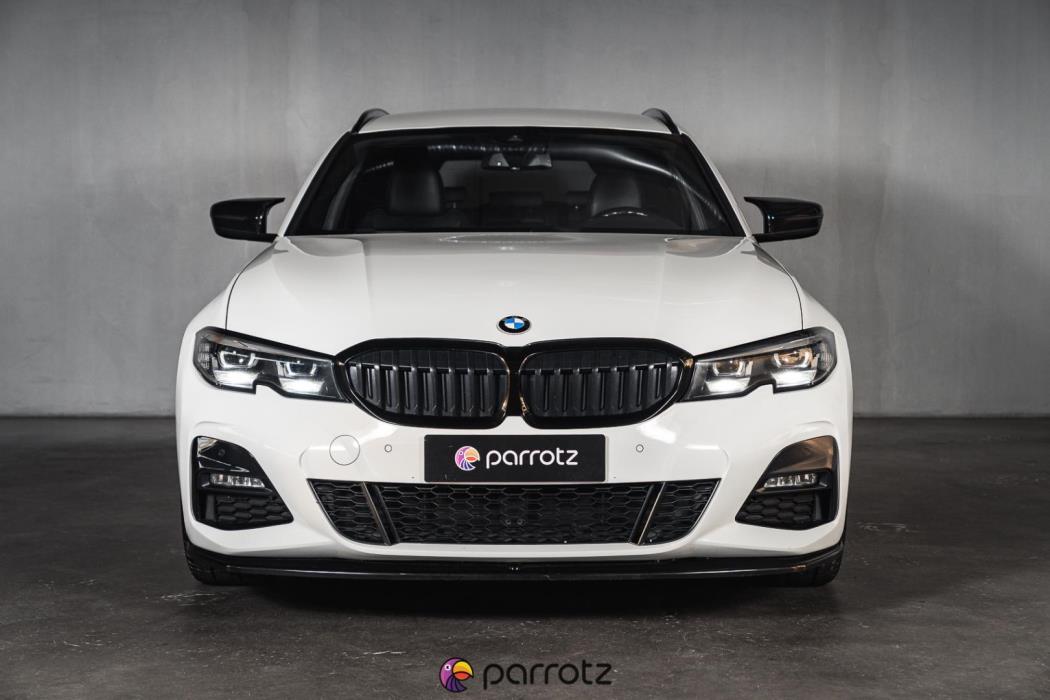 BMW 330 2021