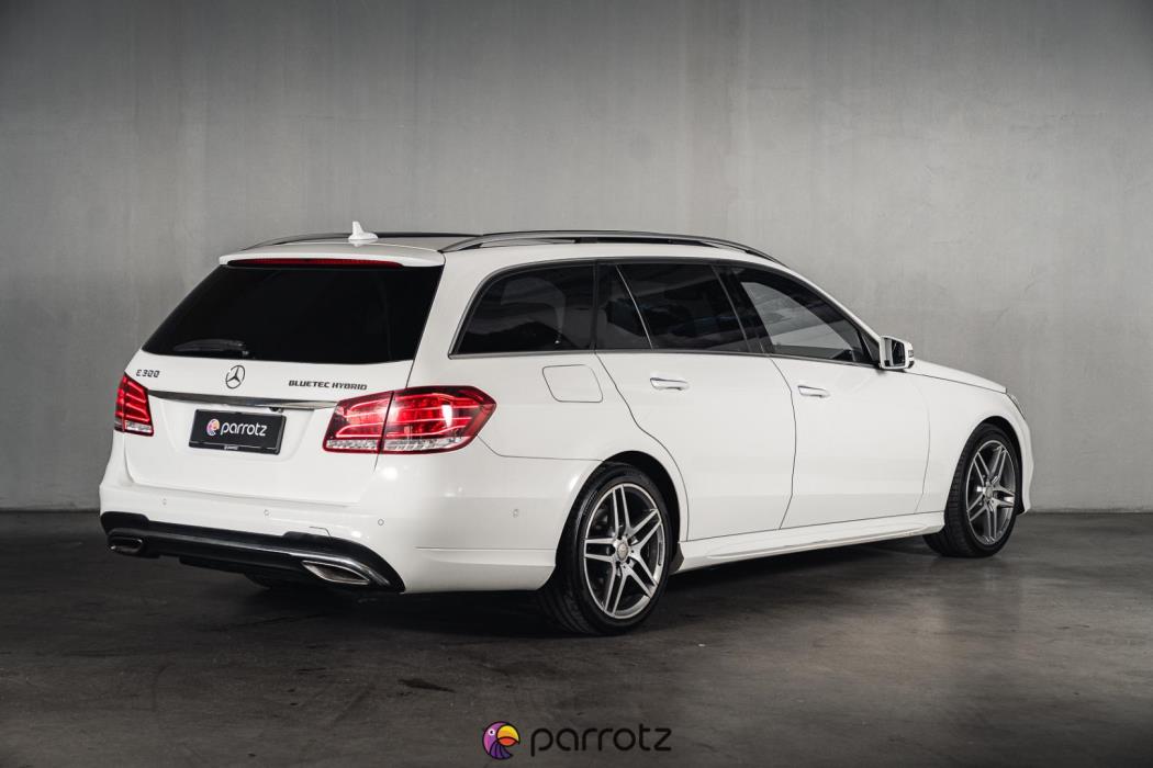 MERCEDES-BENZ E 2013