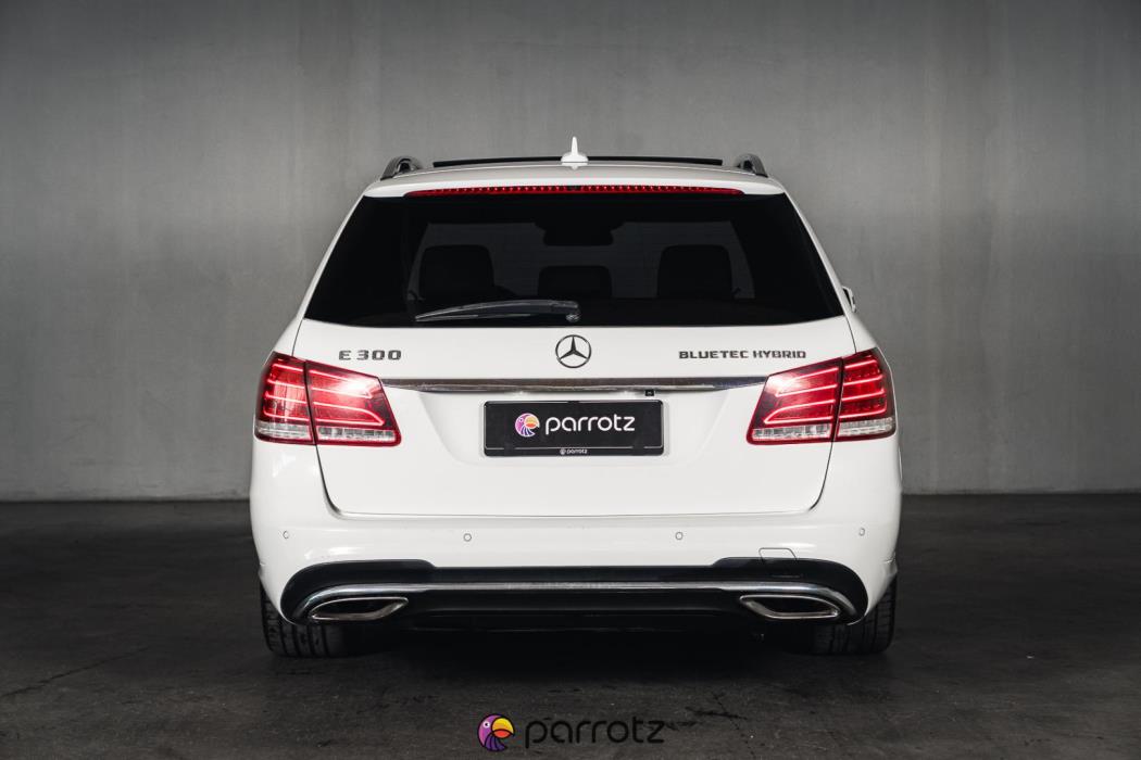 MERCEDES-BENZ E 2013